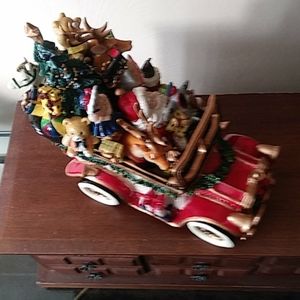 Santa's musical car